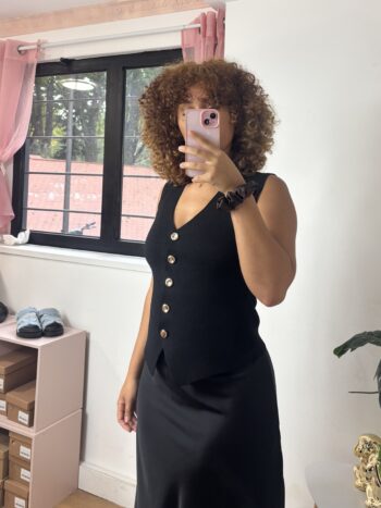Gilet sans manches chic noir – Image 2